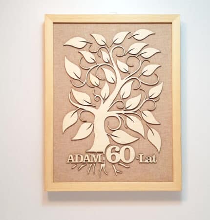 Ramka 3D z drzewem i imieniem Adam na urodziny