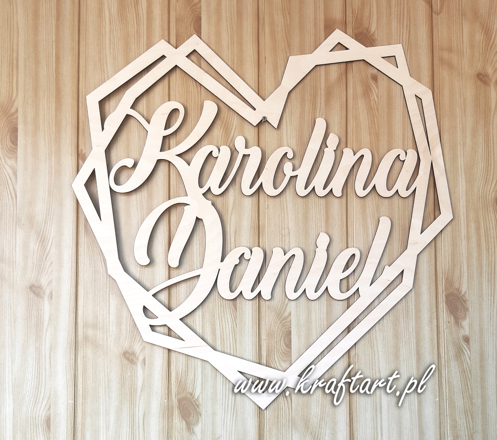 serce Drewniane serce z imionami Karolina i Daniel na wesele