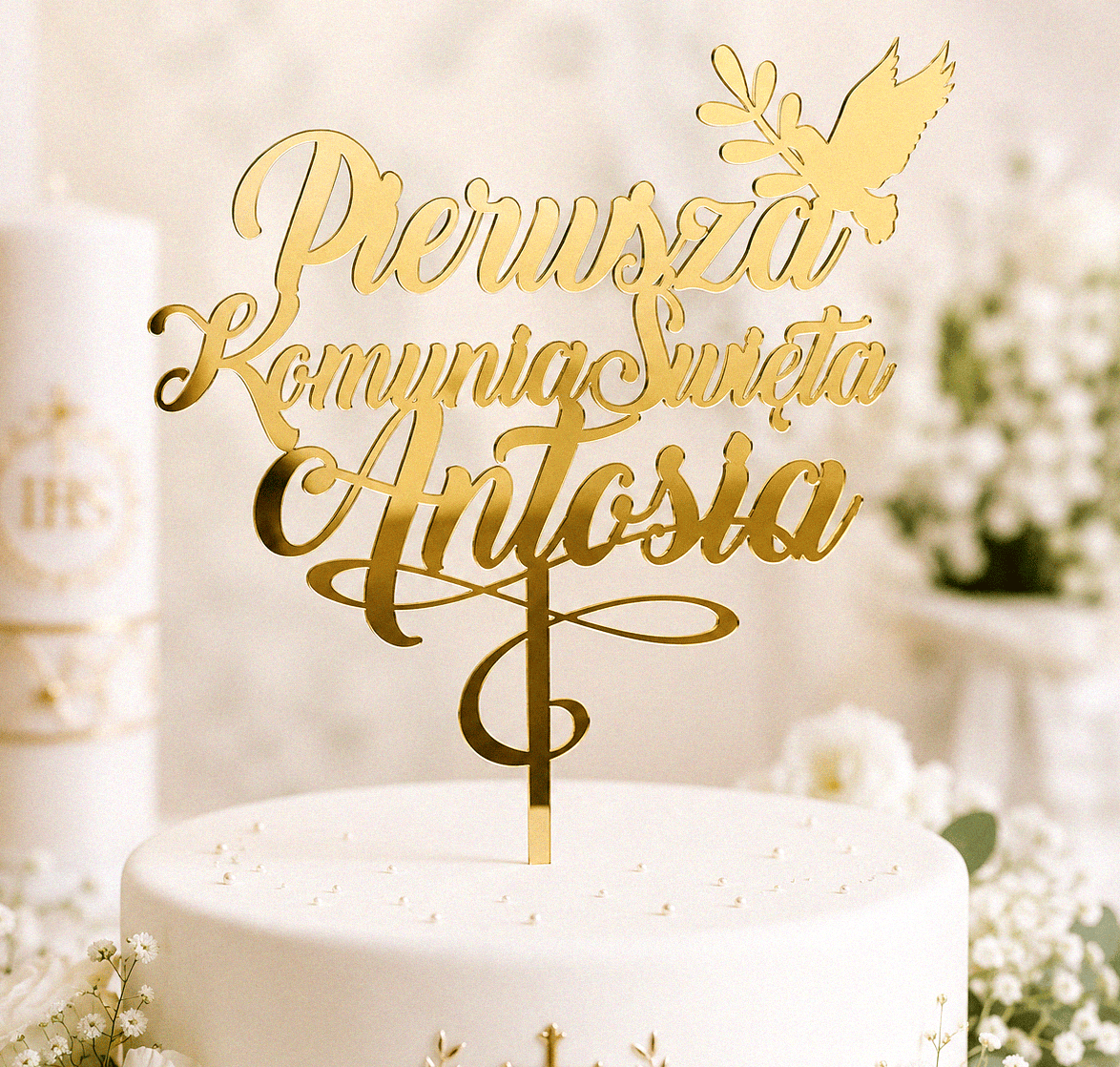 zloty-topper-pierwsza-komunia-swieta-z-imieniem-antosia Złoty lustrzany topper na Pierwszą Komunię Świętą z imieniem Antosia, gołębiem i gałązką na białym torcie